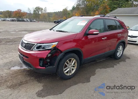 2014 Kia Sorento Lx z USA, uszkodzony, nr VIN 5XYKT3A62EG478538